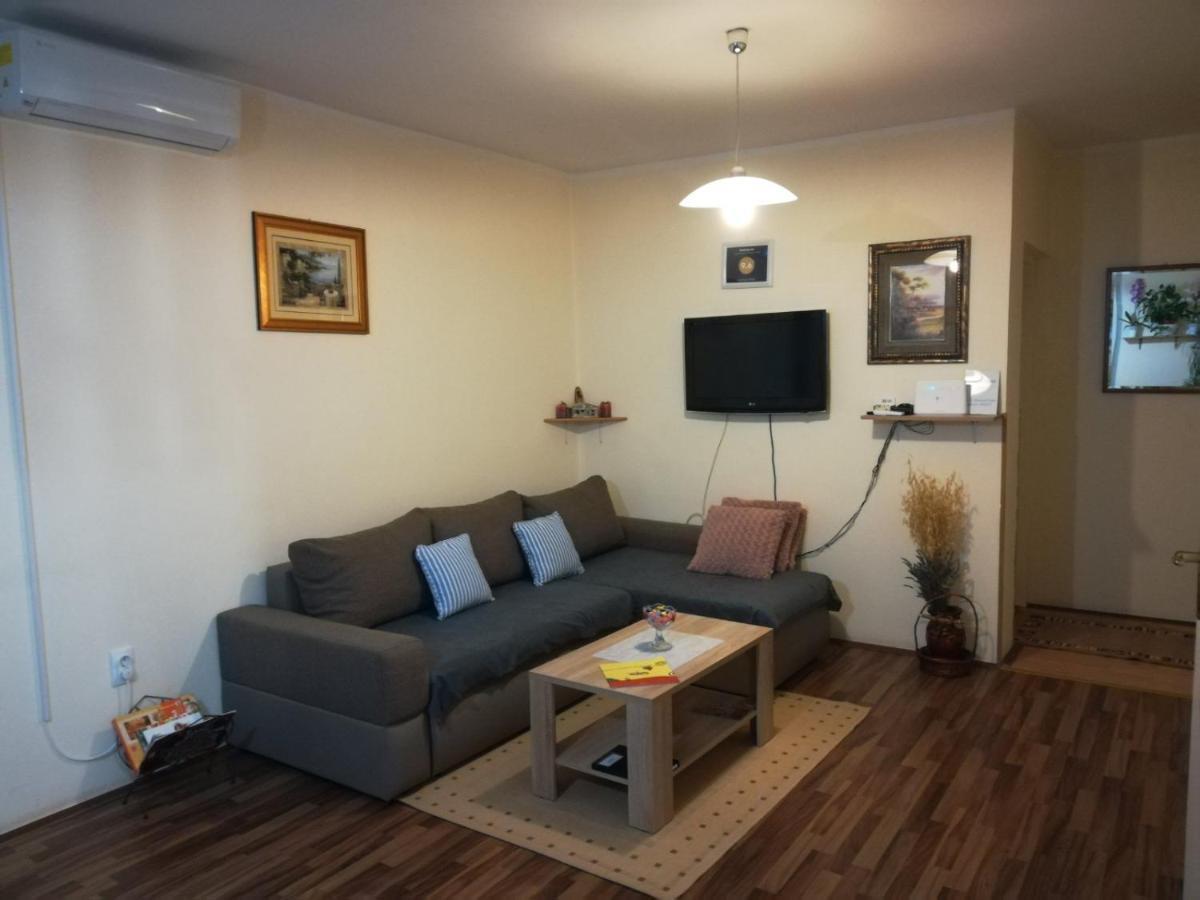 スクラーディンApartman Rosaアパートメント エクステリア 写真