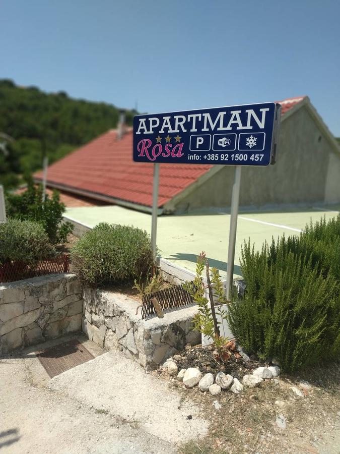 スクラーディンApartman Rosaアパートメント エクステリア 写真